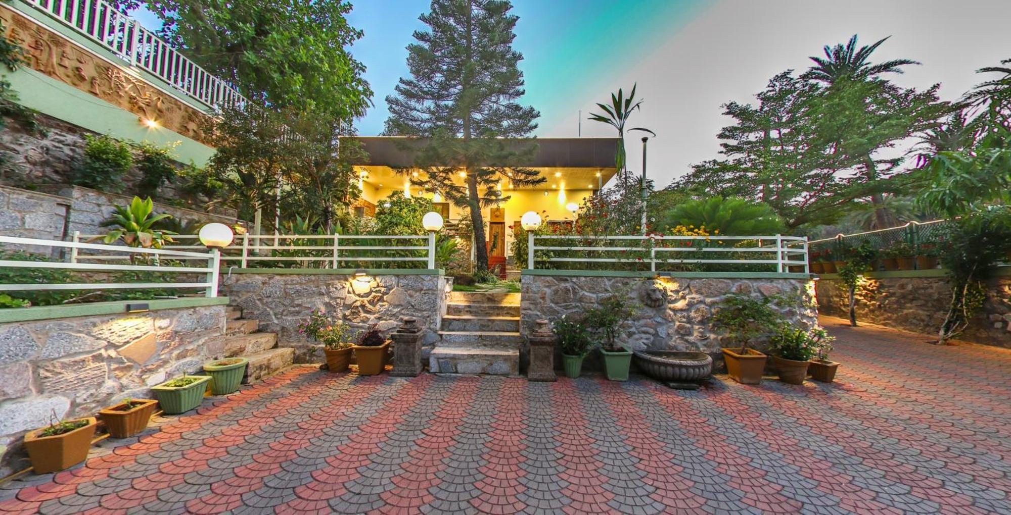 Hari Niwas - A Boutique Garden Resort マウント・アブ エクステリア 写真