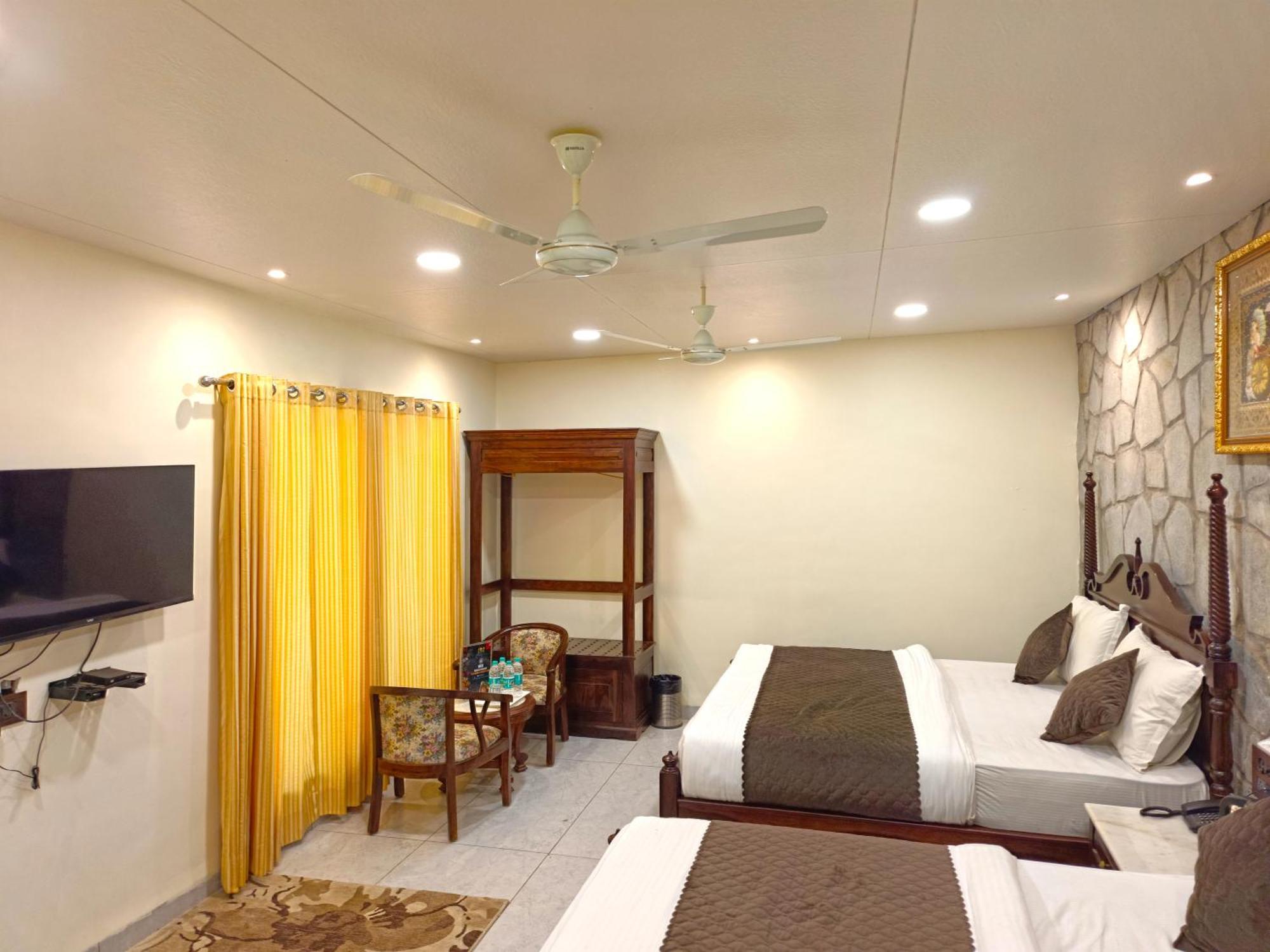Hari Niwas - A Boutique Garden Resort マウント・アブ エクステリア 写真