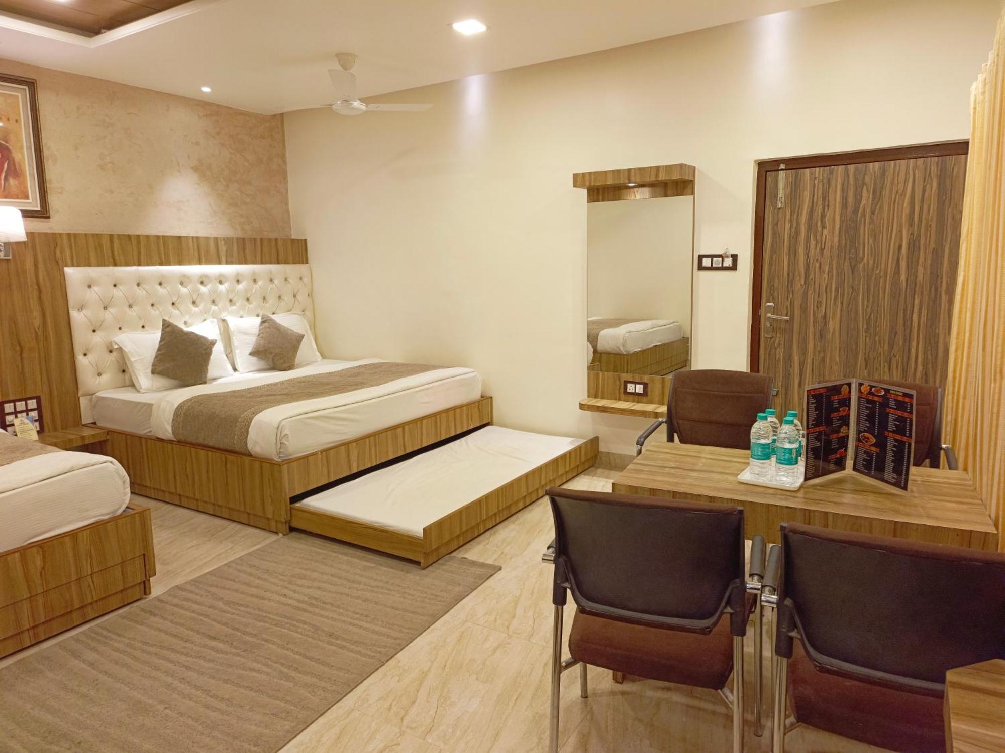 Hari Niwas - A Boutique Garden Resort マウント・アブ エクステリア 写真