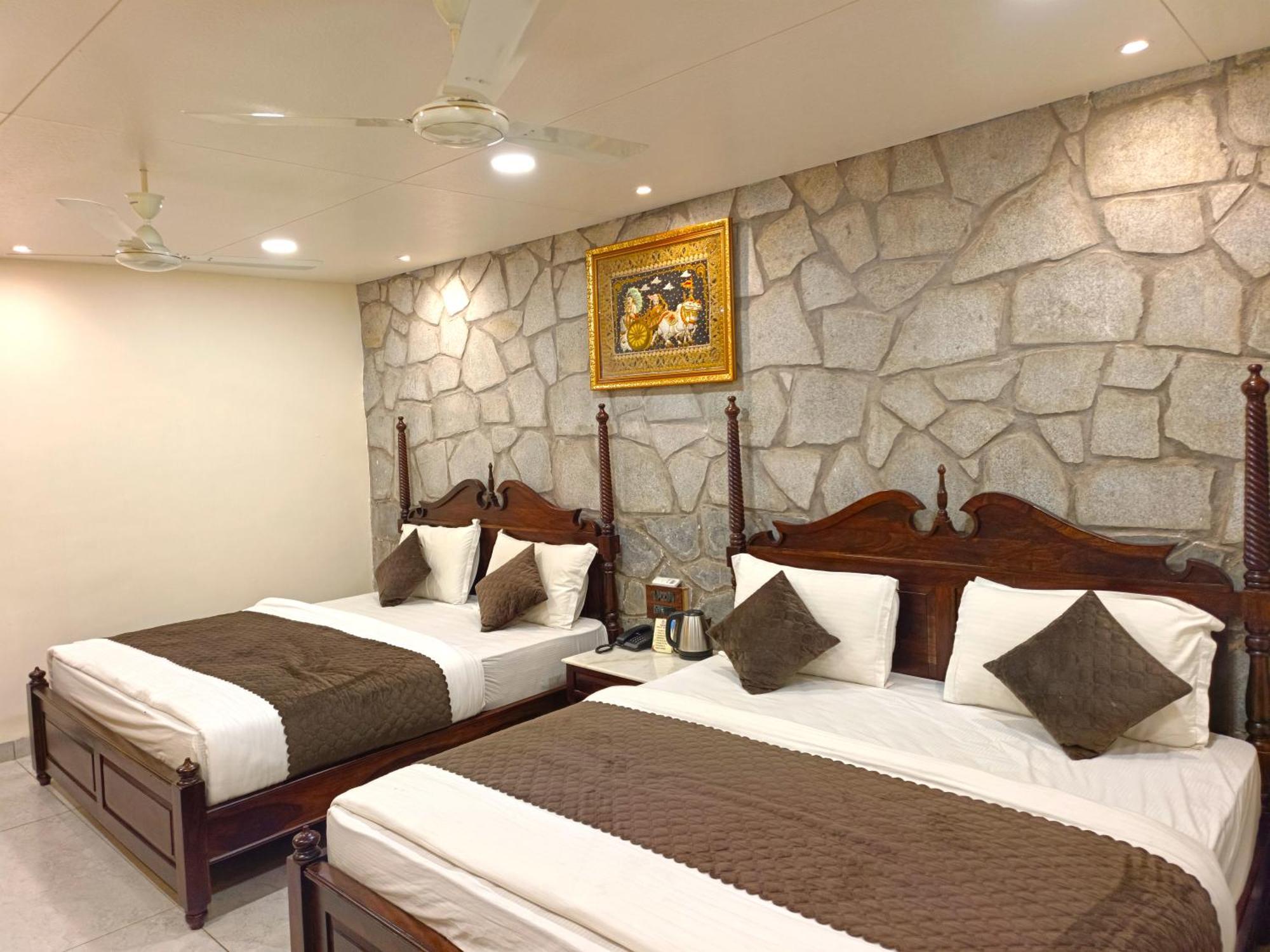 Hari Niwas - A Boutique Garden Resort マウント・アブ エクステリア 写真